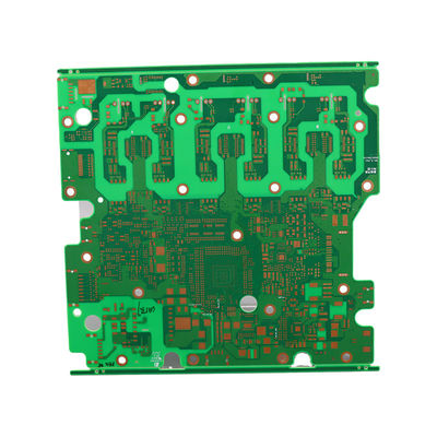 Un buen precio. 4 capas de placa de drones de PCB máscara de soldadura verde con 0.1 mm min. espaciamiento de rastros en línea